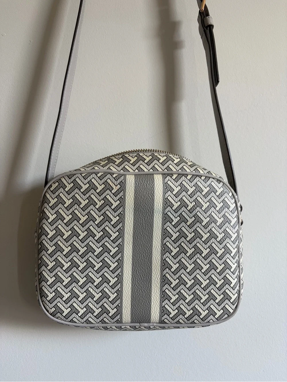 Tory Burch Gray & White Crossbody Bag